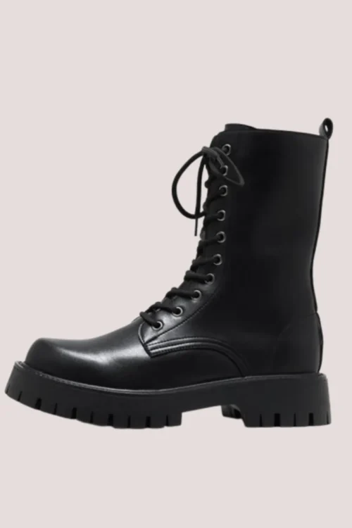 Stylish Black Leather Biker Boots for Every Occasion